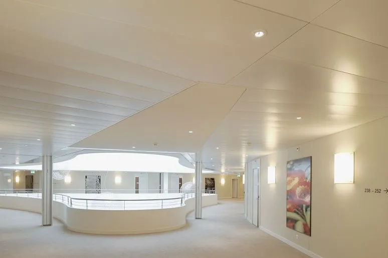 Подвесной потолок Armstrong Hook-On